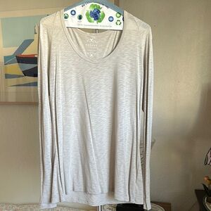 Velvet by Graham & Spencer Women's Long Sleeve Top L